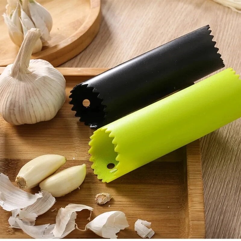 Kitchen Gadgets Youtube - Tubo Sbuccia Aglio in Silicone, Utensile